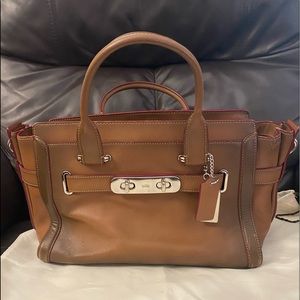Coach Swagger 32 burnished leather